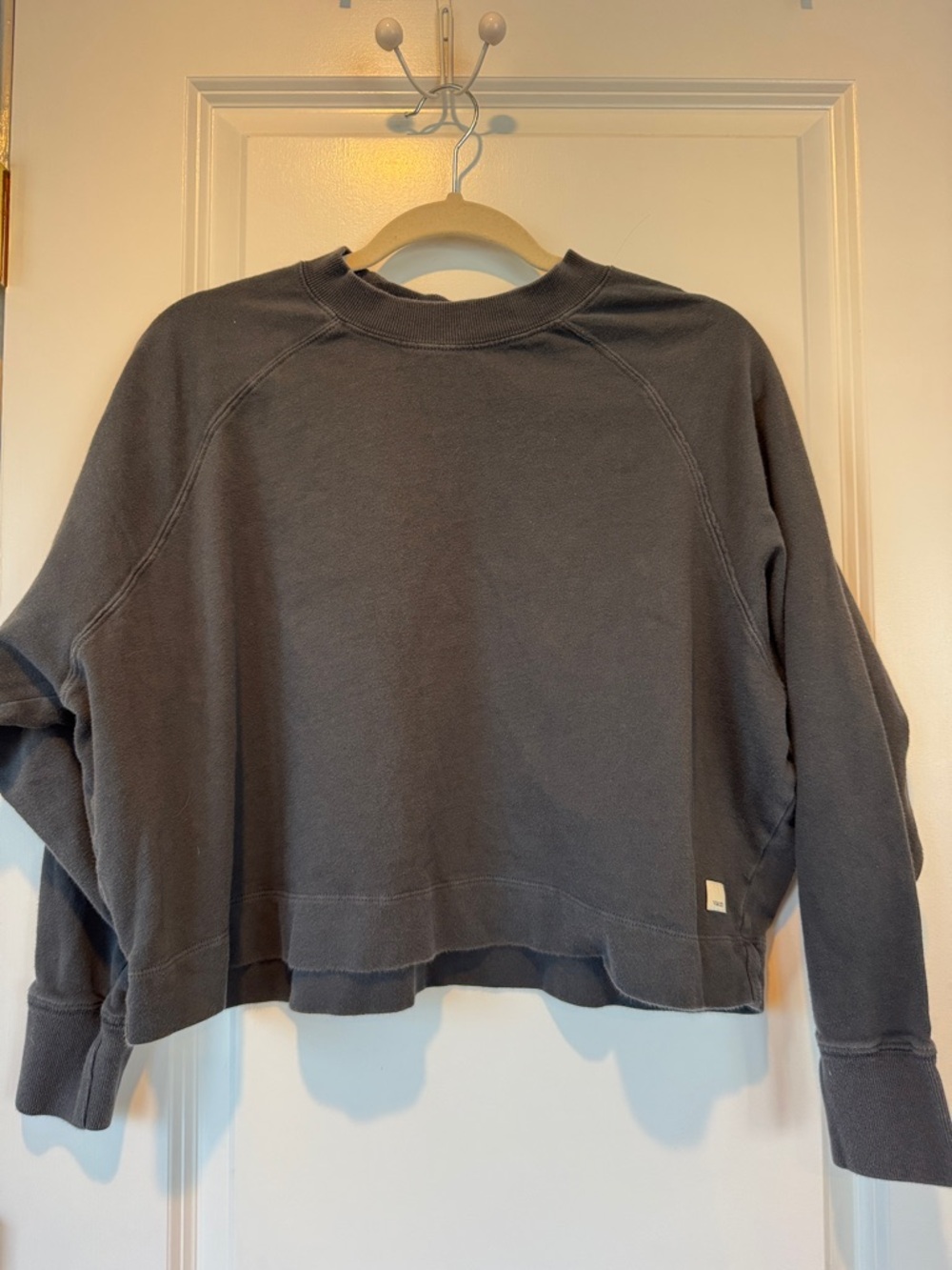 Relaxed Vuori Crewneck Sweatshirt in Washed Charcoal